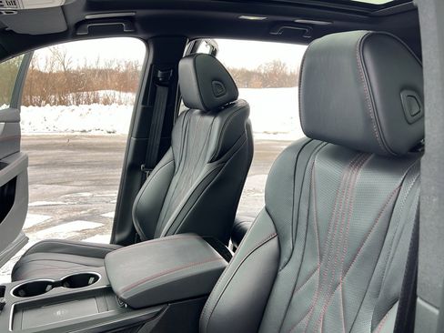 Used 2025 Acura MDX A-Spec image 19