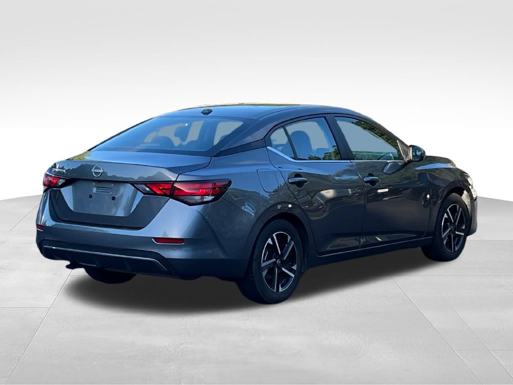 Certified 2025 Nissan Sentra SV FWD image 5