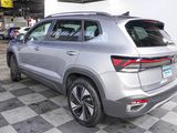 New 2025 Volkswagen Taos SE image 5
