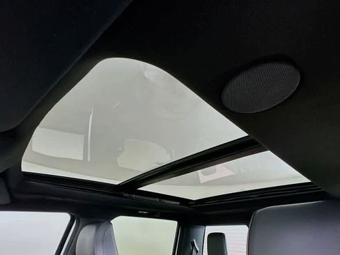 New 2026 Ford F250 Platinum w/ Tremor Off-Road Package image 33