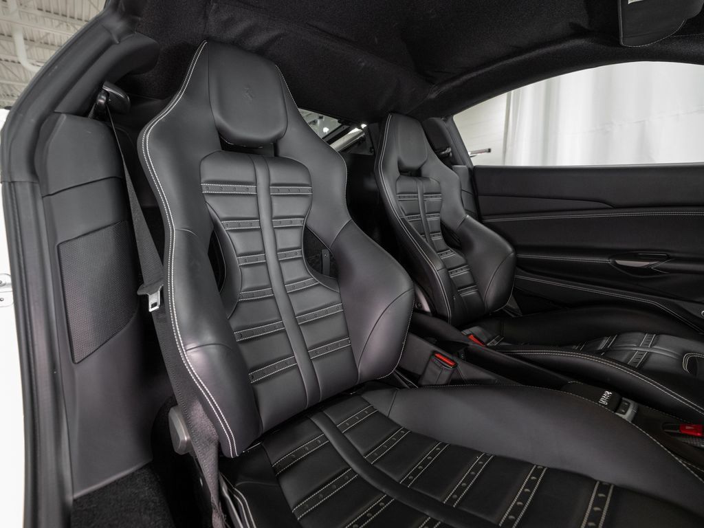 Certified 2018 Ferrari 488 GTB RWD image 16
