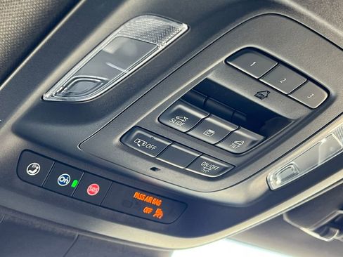 New 2026 Cadillac CT5 V AWD/4WD image 36