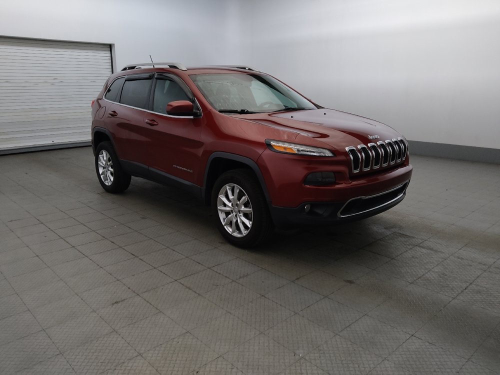 Used 2015 Jeep Cherokee Limited w/ Luxury Group AWD/4WD image 11