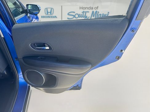 Used 2019 Honda HR-V EX image 29