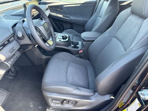 New 2026 Toyota C-HR AWD/4WD image 24
