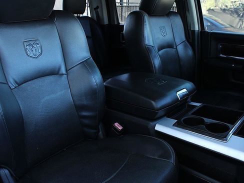 Used 2012 RAM 2500 Laramie w/ Cold Weather Group image 23