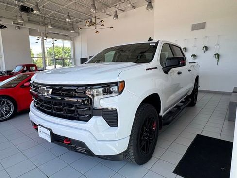 Used 2023 Chevrolet Silverado 1500 RST w/ Redline Edition AWD/4WD image 31