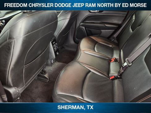 Used 2022 Jeep Compass Limited AWD/4WD image 19