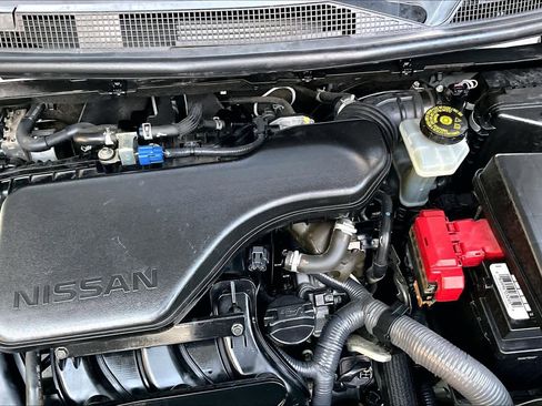 Certified 2019 Nissan Rogue Sport S image 31