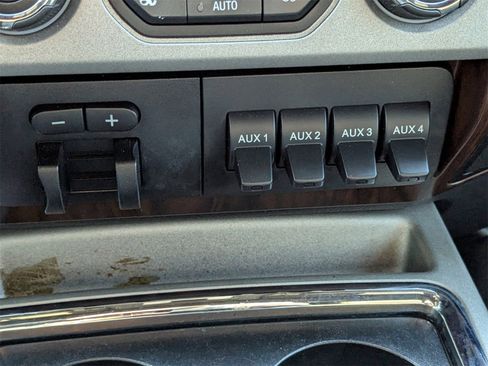 Used 2016 Ford F250 Lariat w/ Lariat Ultimate Package image 23