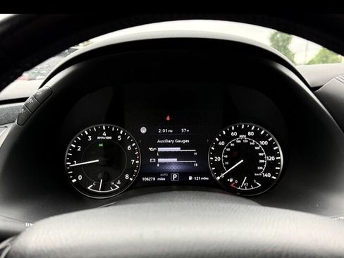Used 2021 Nissan Armada SV AWD/4WD image 32
