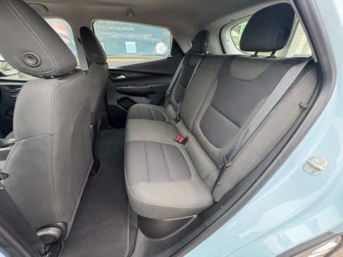 Used 2023 Chevrolet Bolt LT FWD image 15