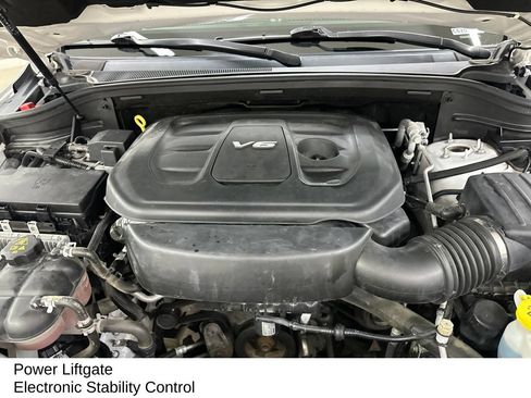 Used 2019 Jeep Grand Cherokee Laredo AWD/4WD image 19