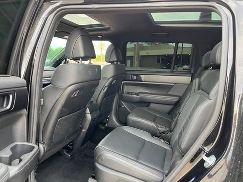 Used 2025 Hyundai Santa Fe Calligraphy AWD/4WD image 26