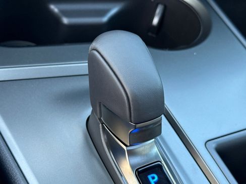 New 2026 Lexus UX 300h FWD image 16