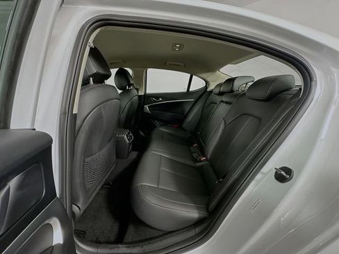 Certified 2026 Genesis G70 2.5T AWD/4WD image 25