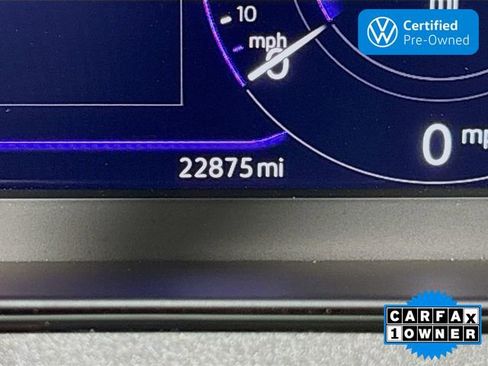 Certified 2023 Volkswagen Taos SEL AWD/4WD image 12