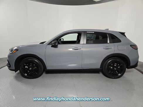 Certified 2023 Honda HR-V Sport image 3
