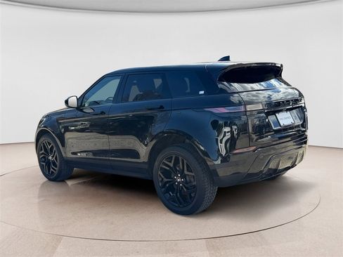 Used 2023 Land Rover Range Rover Evoque SE image 3