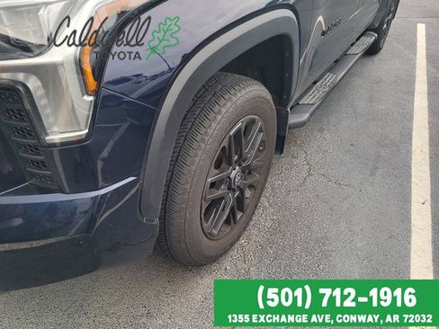 Used 2025 Toyota Tundra Limited AWD/4WD image 2