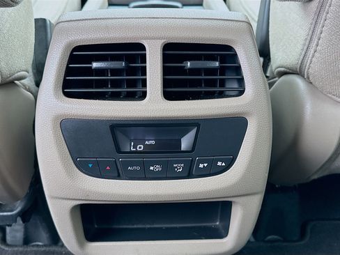 Used 2017 Honda Pilot EX image 16