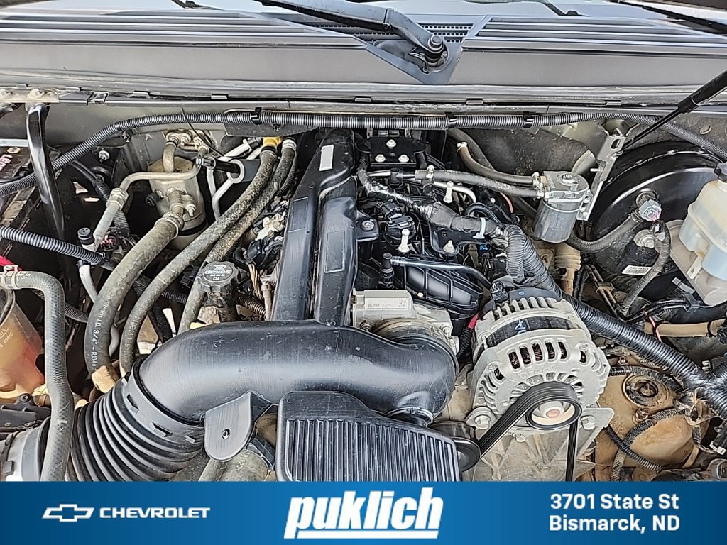 Used 2012 Chevrolet Suburban LS w/ Convenience Package 1 AWD/4WD image 42