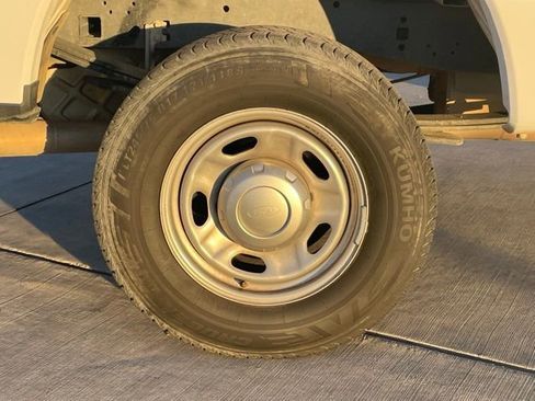 Used 2020 Ford F250 XL w/ Power Equipment Group image 7