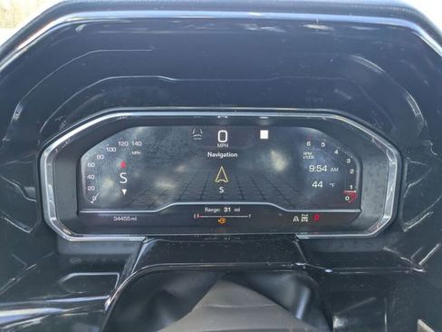 Used 2023 GMC Sierra 1500 Elevation w/ Preferred Package image 18