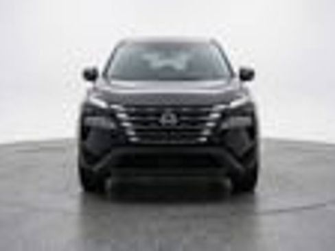 Used 2025 Nissan Rogue SV FWD image 11