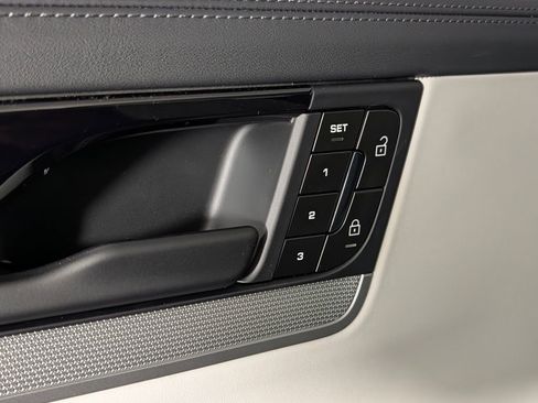 New 2026 Porsche Cayenne Coupe image 26