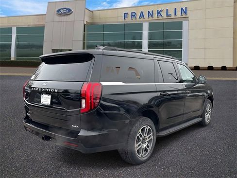 New 2025 Ford Expedition Max Active image 7