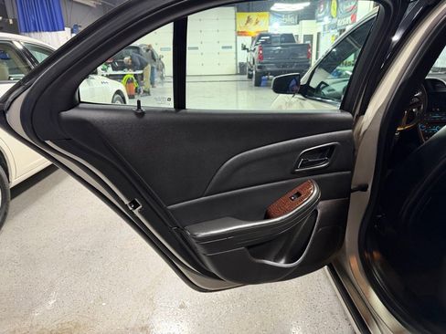 Used 2013 Chevrolet Malibu LT image 14