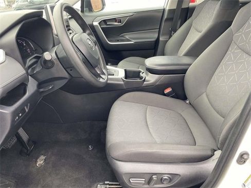 Used 2024 Toyota RAV4 XLE image 14