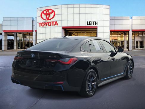 Used 2022 BMW i4 eDrive40 image 5