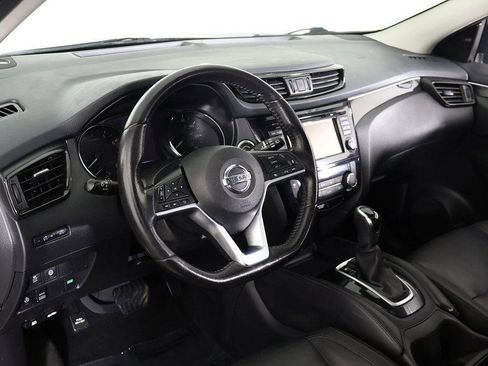 Used 2018 Nissan Rogue Sport SL w/ SL Premium Package image 27