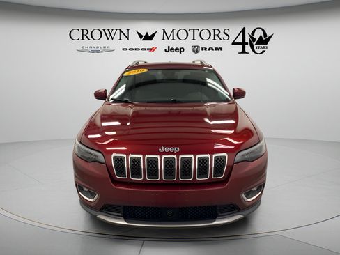 Used 2019 Jeep Cherokee Limited w/ Luxury Group AWD/4WD image 2