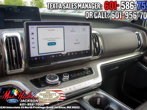 New 2026 Ford Expedition Platinum w/ Platinum Ultimate Package AWD/4WD image 19