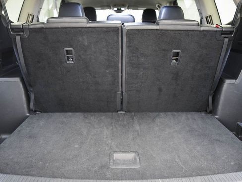 Used 2024 Volkswagen Atlas SE image 14