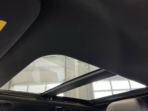 Used 2023 Ford Explorer ST-Line image 14