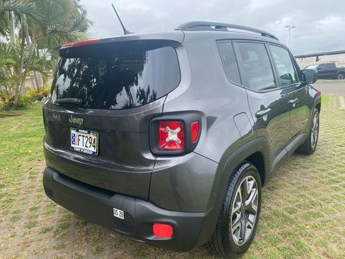 Used 2017 Jeep Renegade Latitude image 7