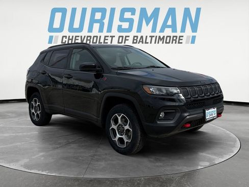 Used 2022 Jeep Compass Trailhawk w/ Sun and Sound Group image 1