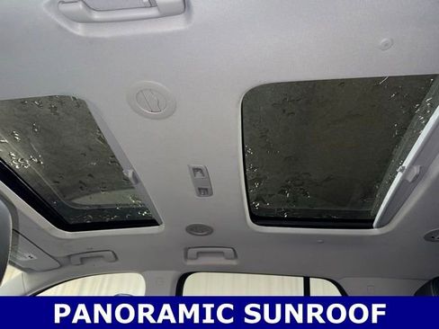 Used 2020 Chevrolet Traverse Premier w/ Redline Edition image 30