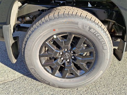 New 2026 Nissan Frontier SV w/ Tow Package image 5