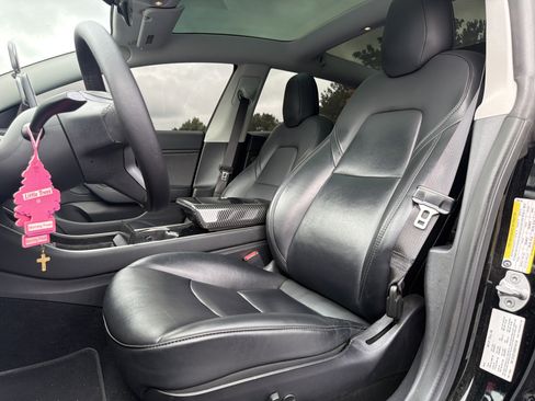 Used 2019 Tesla Model 3 Long Range AWD/4WD image 7