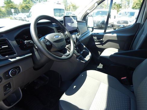 Used 2024 Ford Transit 350 XLT RWD image 2