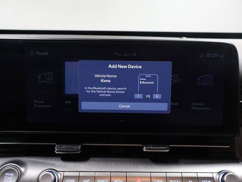 Used 2025 Hyundai Kona SEL image 30