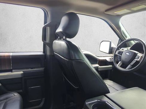 Used 2015 Ford F150 Lariat w/ Equipment Group 502A Luxury image 20