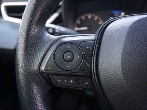 Used 2023 Toyota Corolla LE image 8