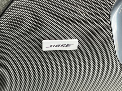 Used 2022 Chevrolet Suburban Z71 image 42