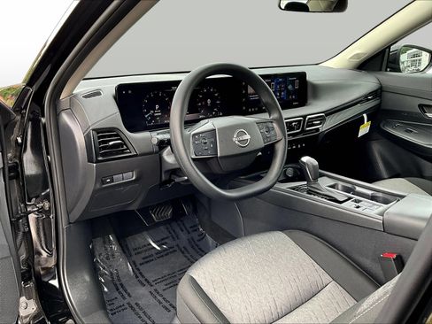 Certified 2026 Nissan Sentra SV w/ Floor Mat Package FWD image 20
